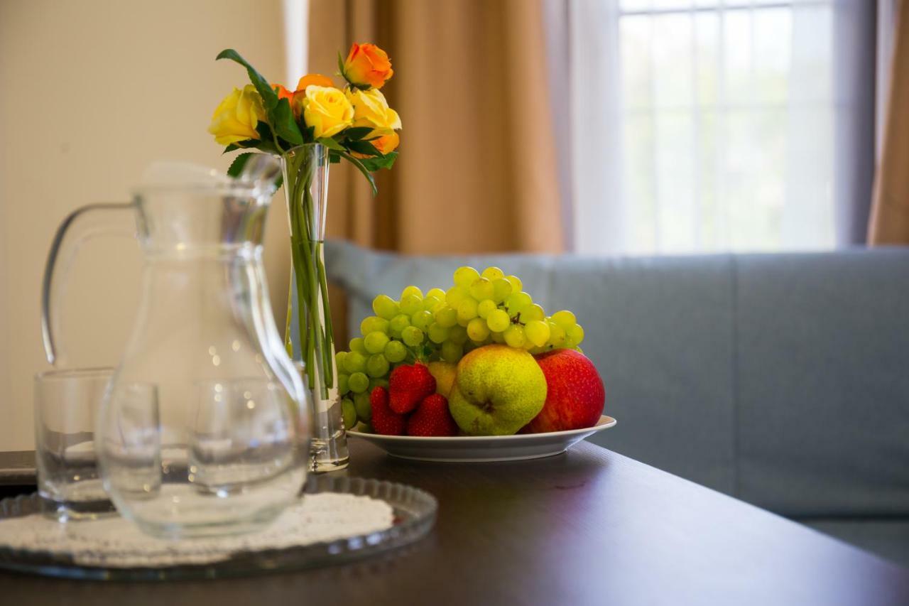 Bmg Hotel Soukhoumi Extérieur photo